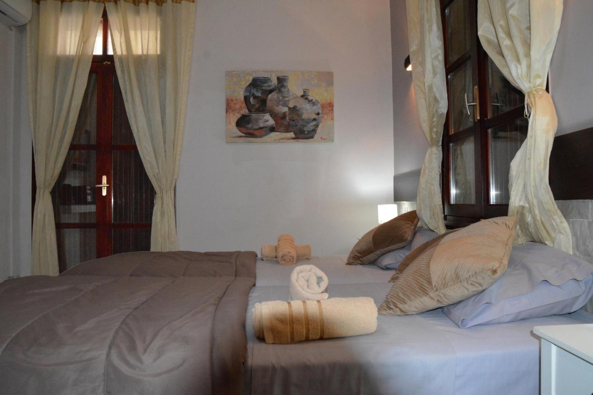 Enetiko Rooms Chania  Luaran gambar