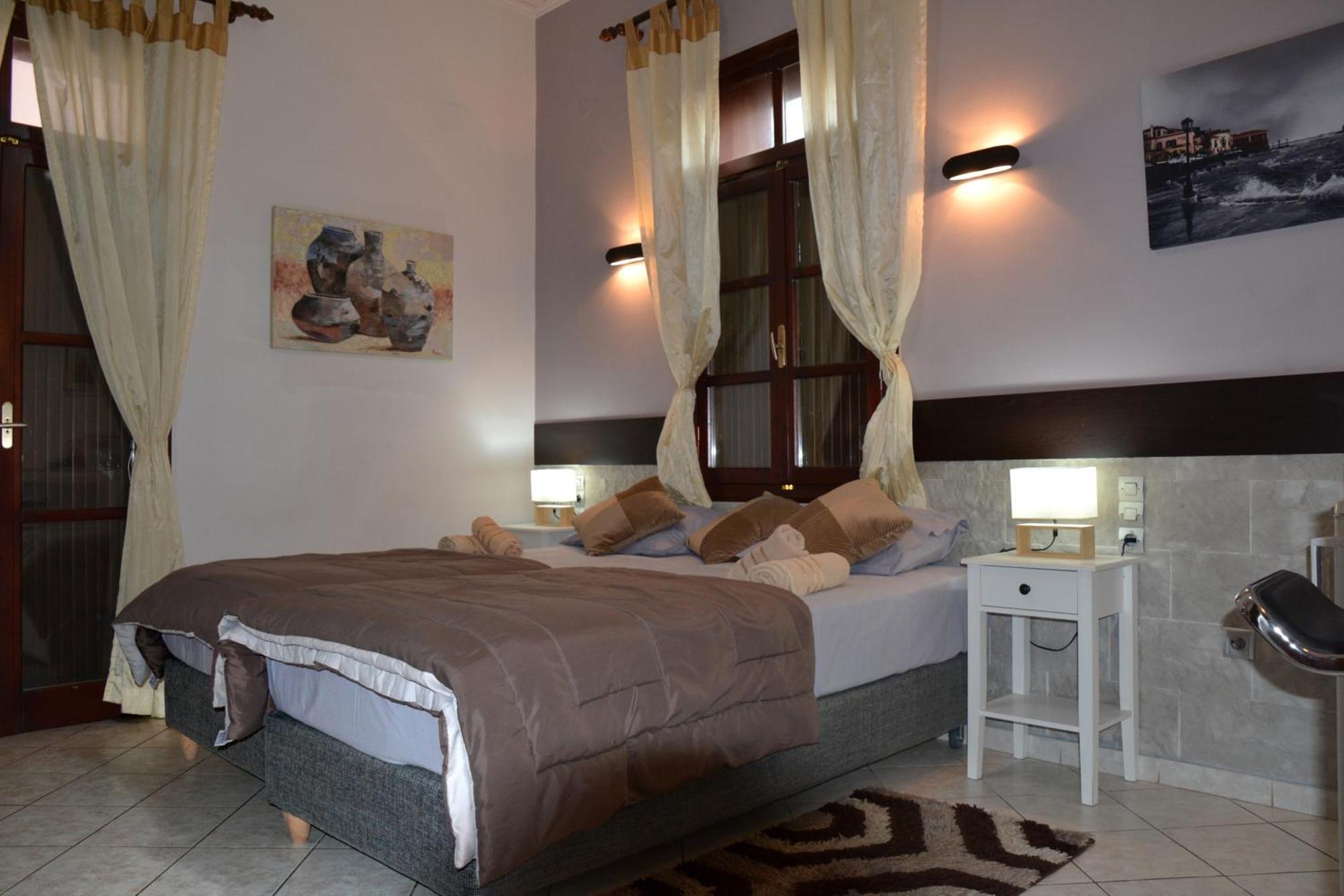 Enetiko Rooms Chania  Luaran gambar