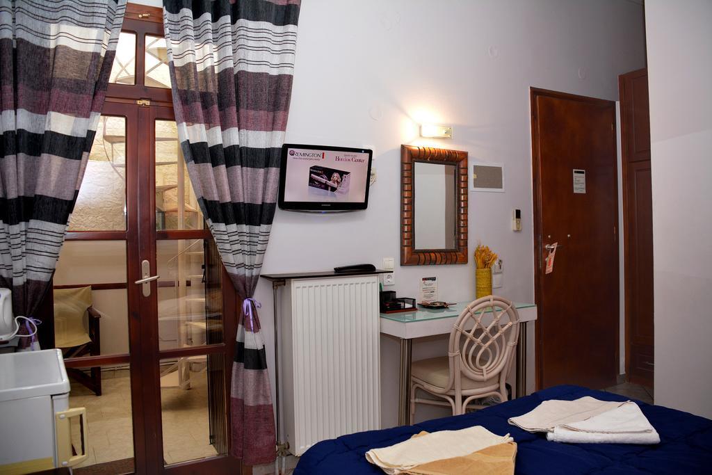 Enetiko Rooms Chania  Luaran gambar